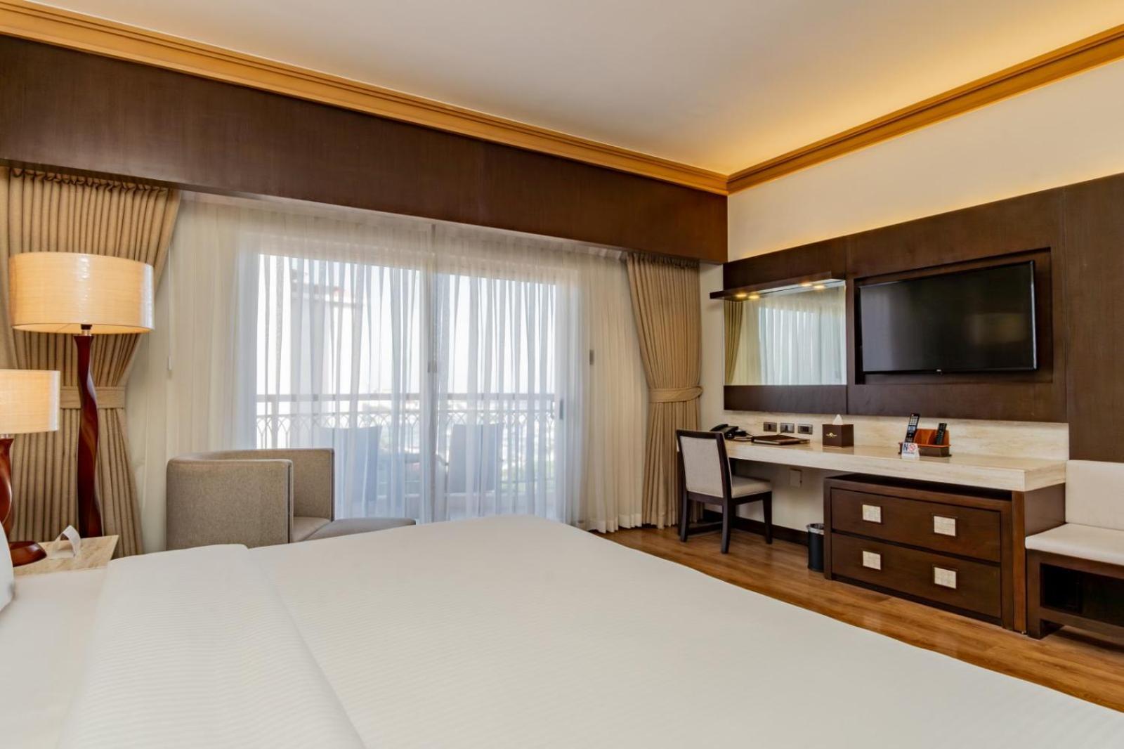 Jpark Island Resort & Waterpark Cebu Lapu-Lapu City Room photo